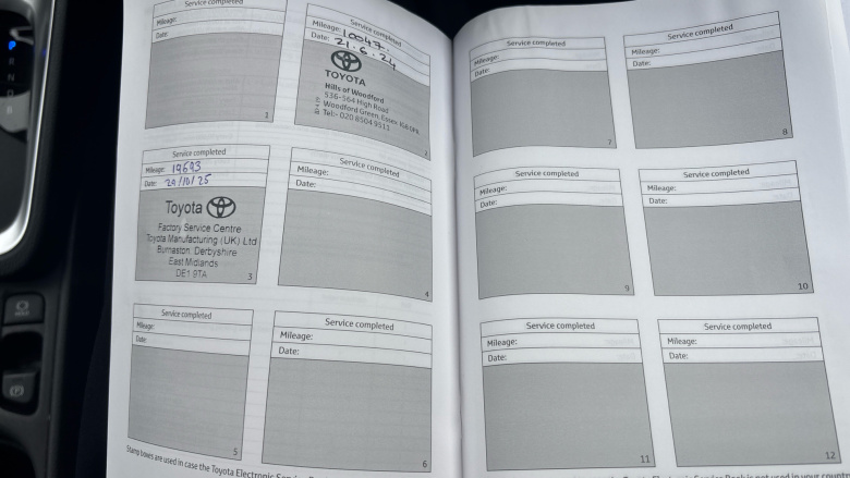 Toyota Yaris Cross 1.5 Hybrid Design 5dr CVT Hybrid Estate